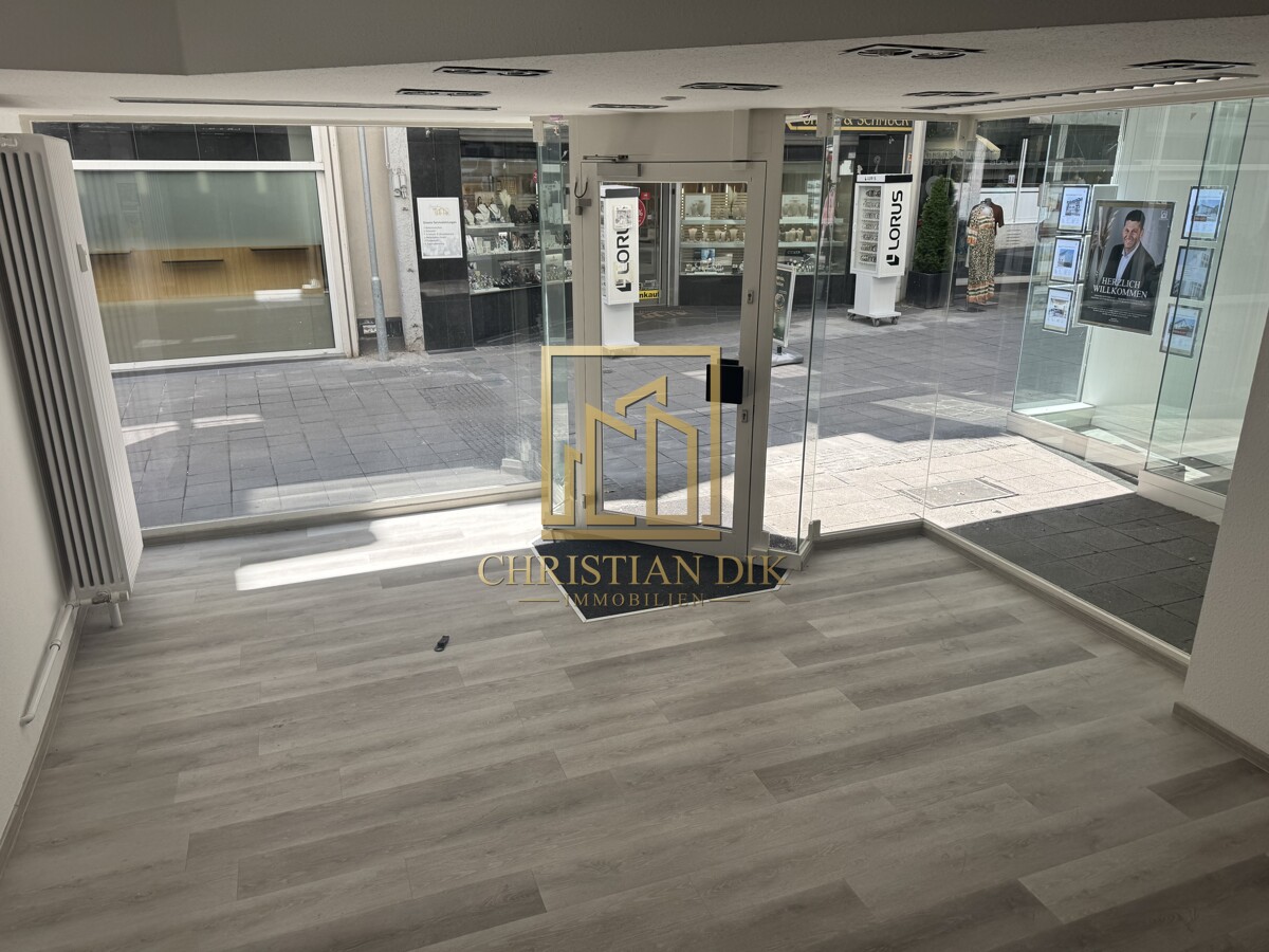 Ansicht Schaufenster EG