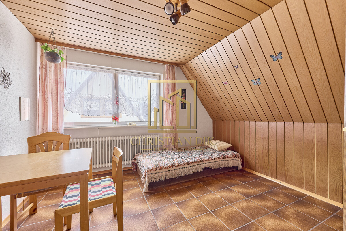 Schlafzimmer II